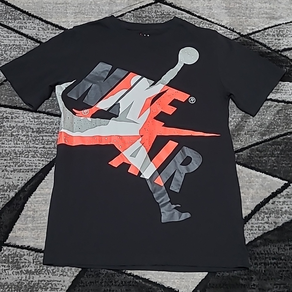 NIKE AIR JORDAN CREW-NECK BLACK TEE-SHIRT